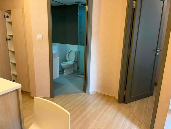 room interior of Maestro 12 Ratchathewi