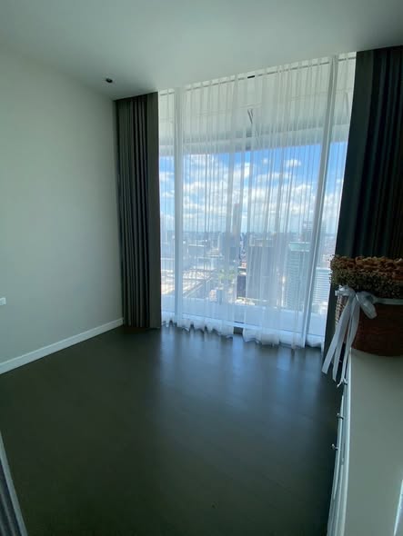 room interior of Magnolias Ratchadamri Boulevard
