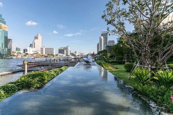 Magnolias Waterfront Residences
