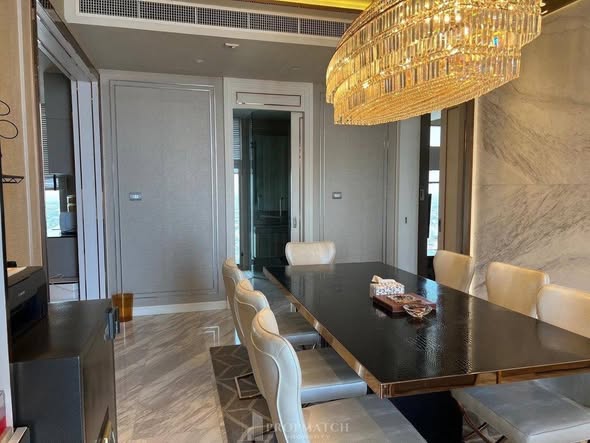 Magnolias Waterfront Residences