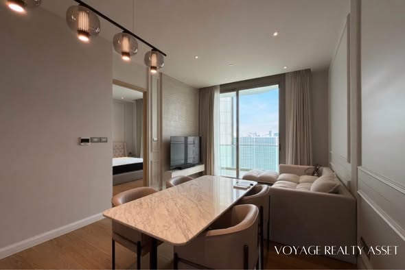 Magnolias Waterfront Residences