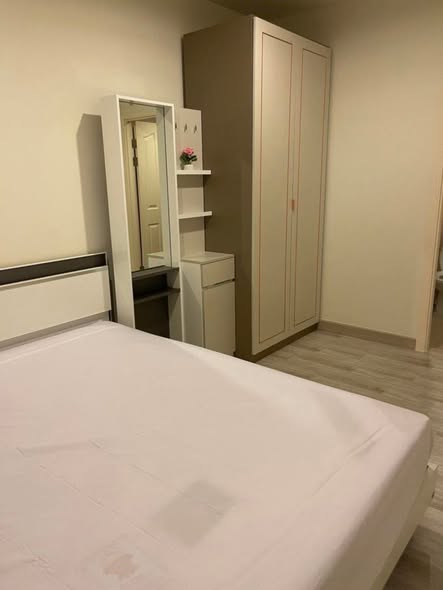 bedroom of Manor Sanambinnam