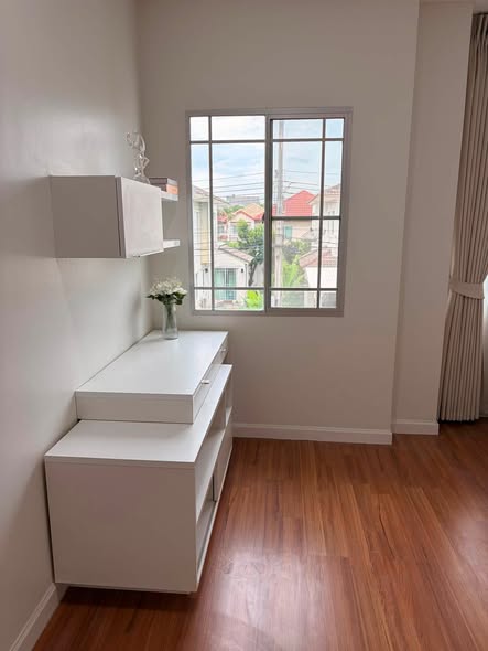 Mantana 2 (Onnut-Wongwaen)
