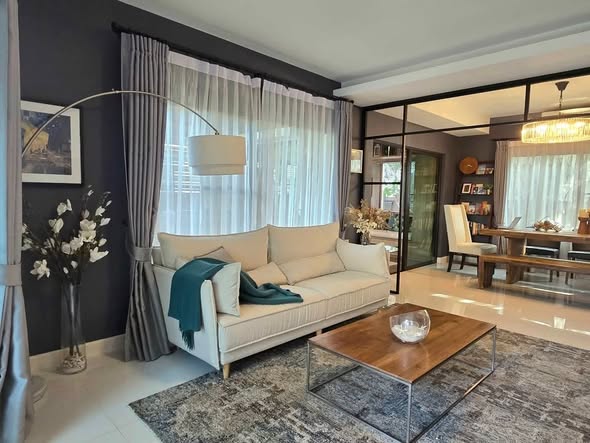 living room and bedroom of Mantana Bangna Km.7 มัณฑนา บางนา กม.7