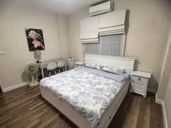 bedroom of Manthana Onnut-Wongwaen 4