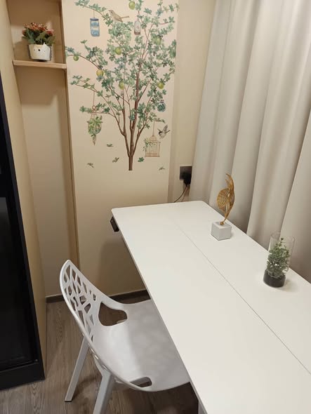 room interior of Maroon Ratchada 32 (สำนักงานขาย)