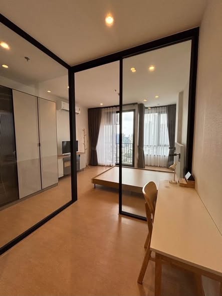 bedroom and room interior of MARU Ekkamai 2