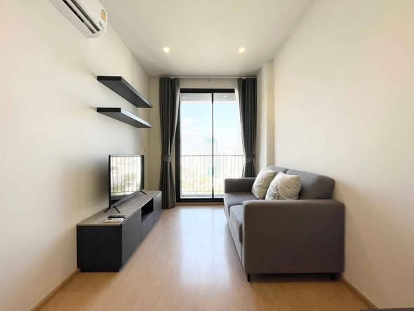 living room and bedroom of Maru Ladprao 15 : มารุ ลาดพร้าว 15
