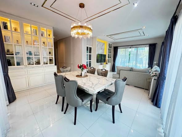 room interior of Mavista Prestige Village Krungthep Kreetha