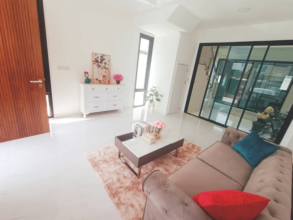 living room and room interior of MAYFIELD Pinklao