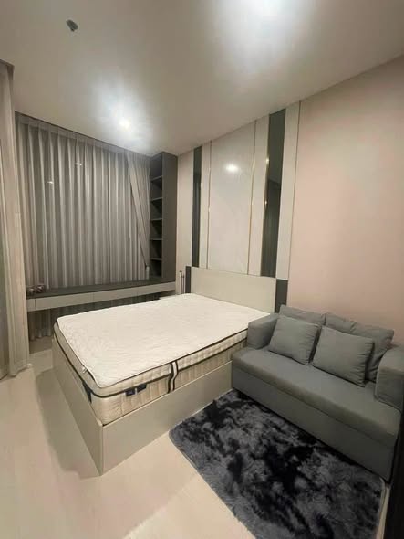 bedroom of แมสซารีน รัชโยธิน | Mazarine Ratchayothin by Grand Unity
