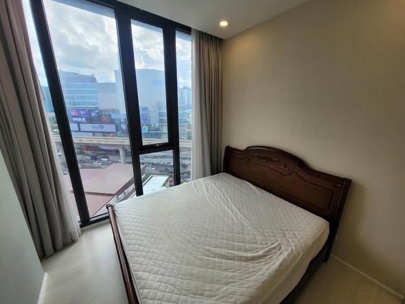bedroom of แมสซารีน รัชโยธิน | Mazarine Ratchayothin by Grand Unity