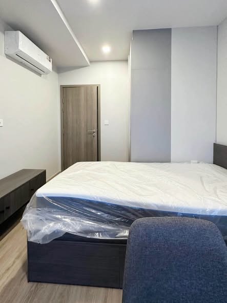 bedroom of Metris Lat Phrao
