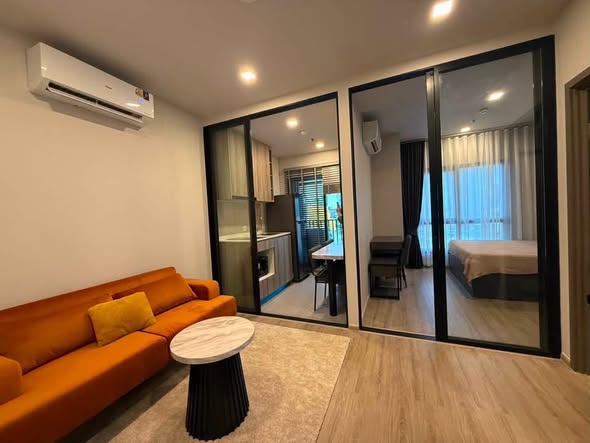 bedroom and living room and room interior of Metris Lat Phrao