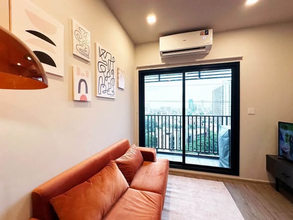 living room and room interior of Metris Lat Phrao