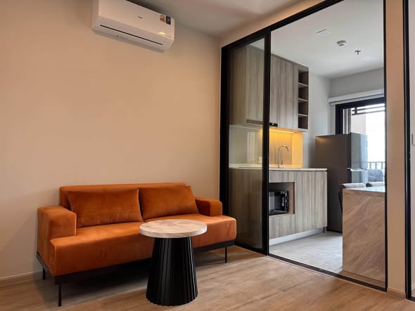 living room and room interior of Metris Lat Phrao