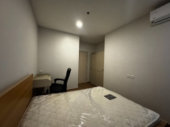 bedroom of Metris Rama 9-Ramkumhang