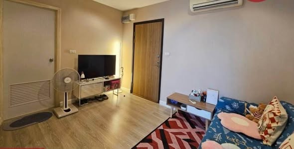bedroom of Metro Luxe Kaset