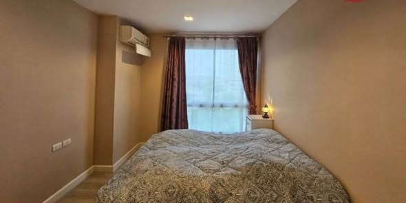 bedroom of Metro Luxe Kaset