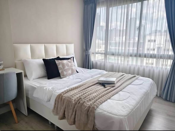 bedroom of Metro Luxe Ratchada
