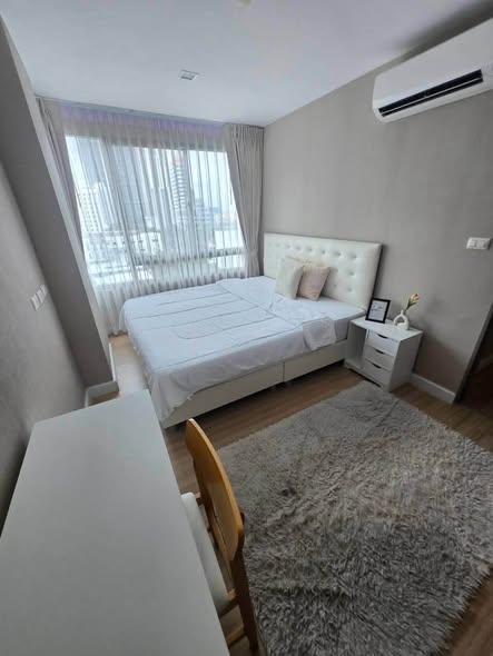 bedroom of Metro Luxe Ratchada