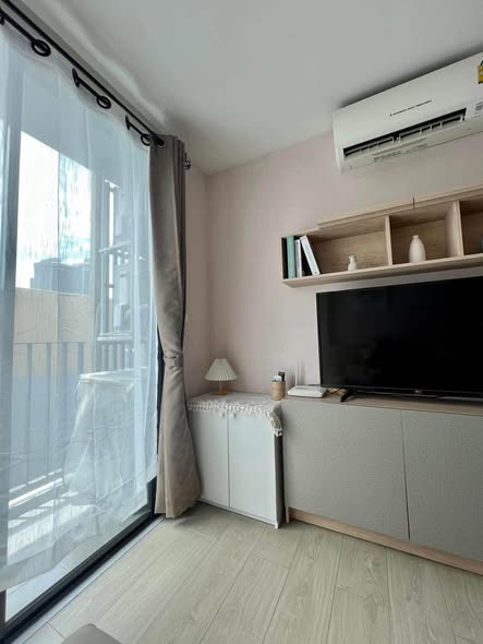 bedroom of Metro Luxe Riverfront Rattanathibet
