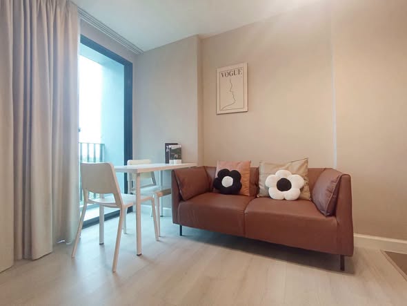 bedroom and living room of Metro Luxe Riverfront Rattanathibet