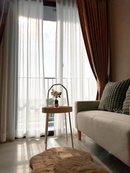 living room of Metro Luxe Riverfront Rattanathibet