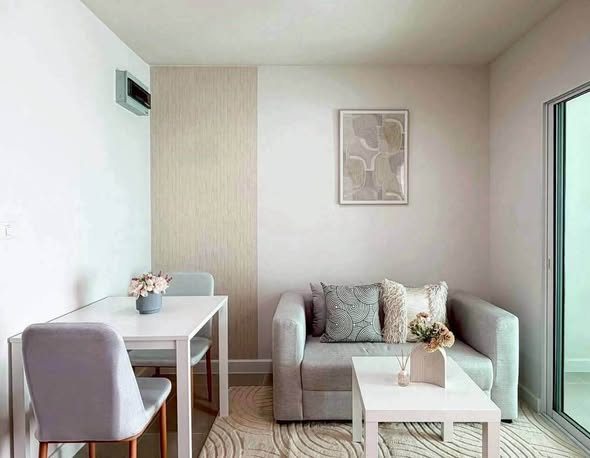 living room and bedroom and room interior of Metro Park Sathorn 3C