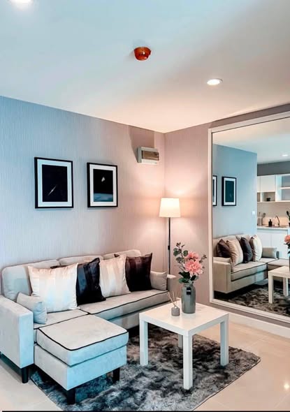 living room of Metro Park Sathorn phase 2/2