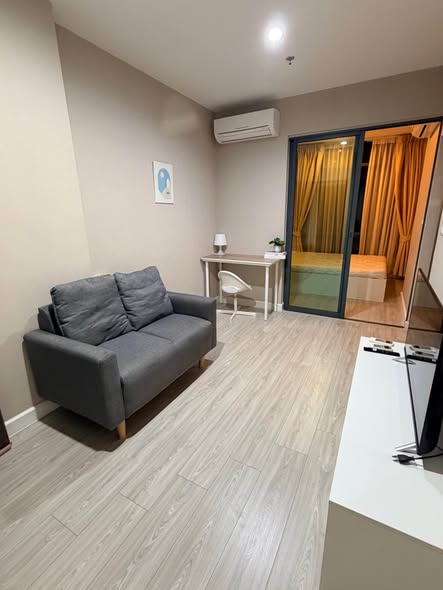 living room of Metro Sky Prachachuen