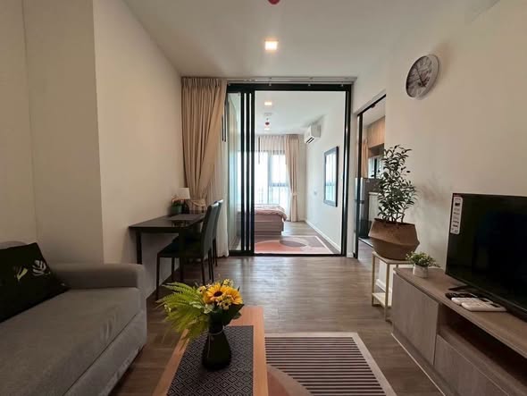 living room of Modiz Sukhumvit 50 โมดิซ สุขุมวิท 50