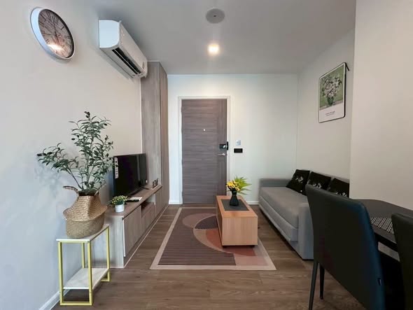 living room of Modiz Sukhumvit 50 โมดิซ สุขุมวิท 50