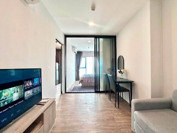 living room and room interior of Modiz Sukhumvit 50 โมดิซ สุขุมวิท 50