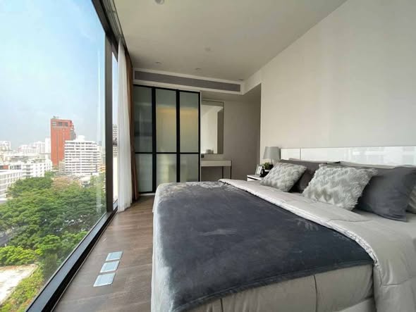 bedroom of MUNIQ Sukhumvit 23