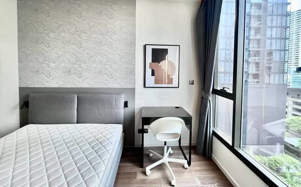 bedroom of MUNIQ Sukhumvit 23