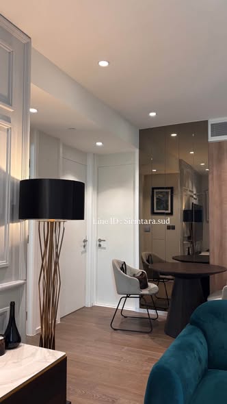 living room of MUNIQ Sukhumvit 23