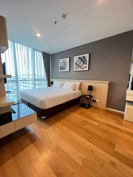 bedroom of Mövenpick Ekkamai Bangkok
