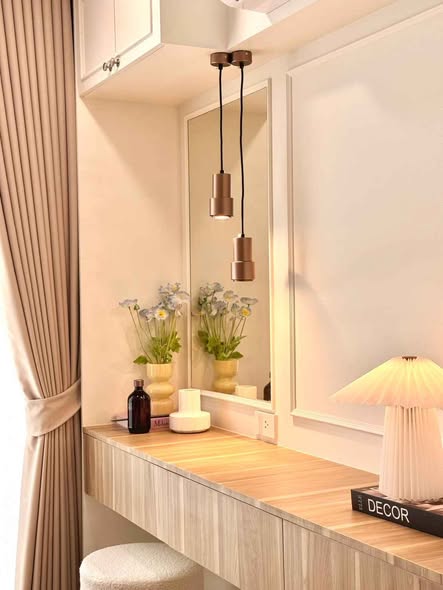room interior and bathroom of Nakhon Ping City View 1 Condominium