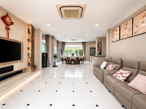 living room of Nantawan Bangna Km. 7