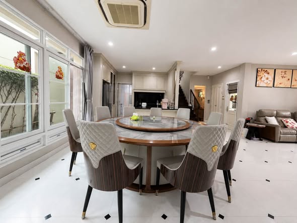 living room and room interior and kitchen of Nantawan Bangna Km. 7