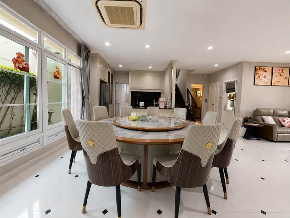 room interior of Nantawan Bangna Km. 7