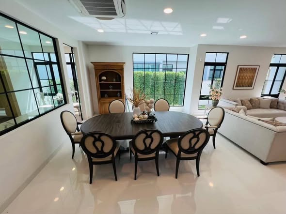 living room and room interior of Nantawan Rama 9 – New Krungthepkreetha