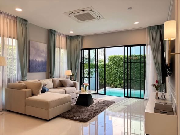 living room and room interior of Nantawan Rama 9 Srinakarin
