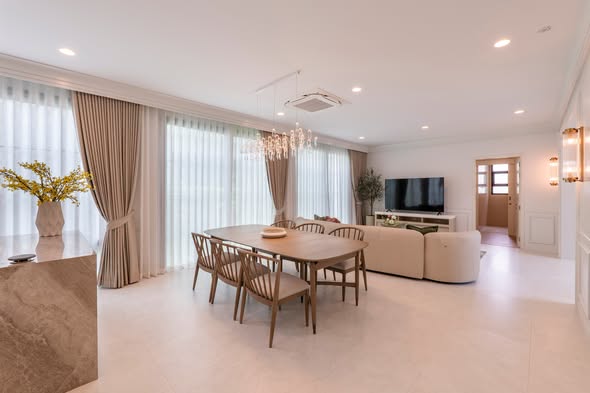 living room of Narinsiri Krungthep Kreetha