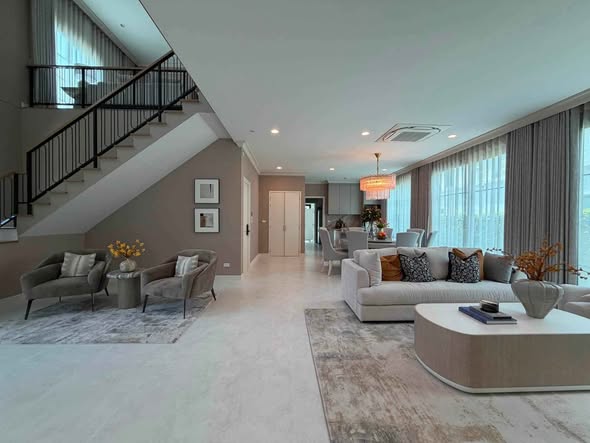 living room of Narinsiri Rama 9 – Krungthep Kreetha