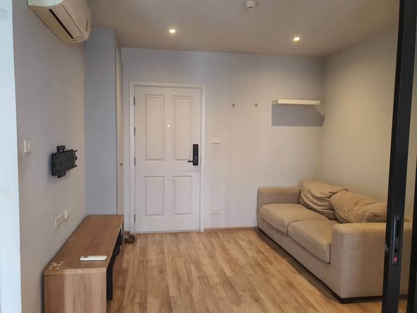room interior of Newera Condo | Ekamai–Ramintra