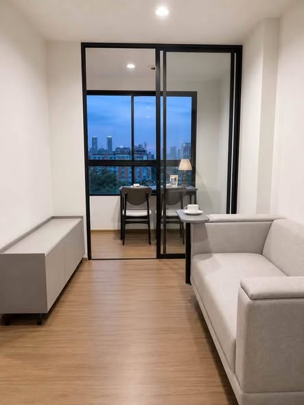 living room and room interior of NICHE MONO RAMA 9 (Sales Gallery) นิช โมโน พระราม 9