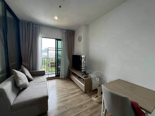 bedroom and living room of Niche MONO Sukhumvit Bearing