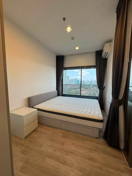 bedroom of Niche Pride Tao Poon Interchange
